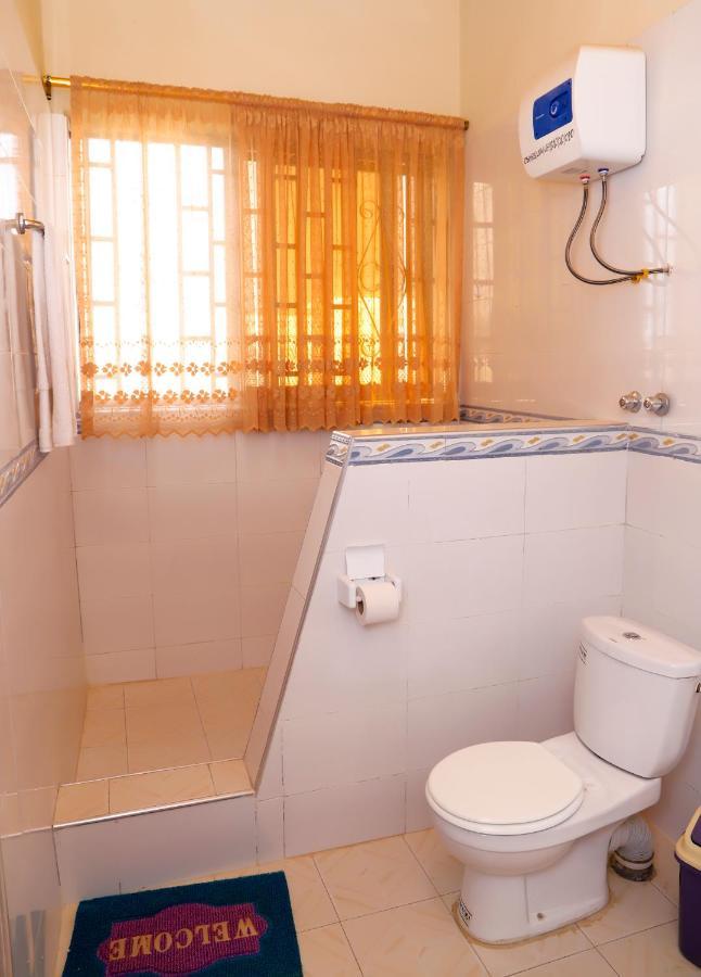 Osaah Bema Lodge Antoa Экстерьер фото